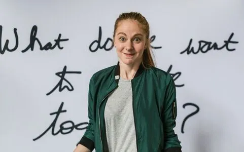Simone Giertz OnlyFans Leaked Free Thumbnail Picture - #raxMNDQq2U