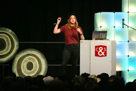 Simone Giertz OnlyFans Leaked Free Thumbnail Picture - #t1C1sLpVQB