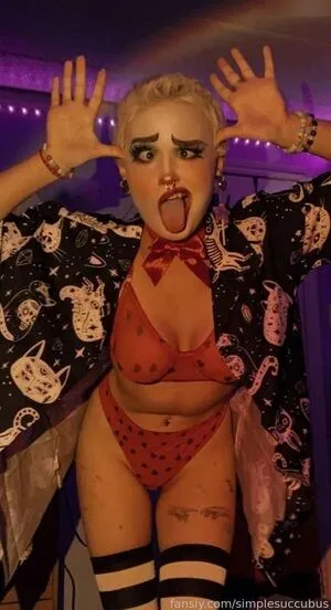 Simple Succubus OnlyFans Leaked Free Thumbnail Picture - #csBgn4ToW6
