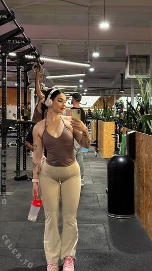 Sinarwtz OnlyFans Leaked Free Thumbnail Picture - #BkGphNC1I2