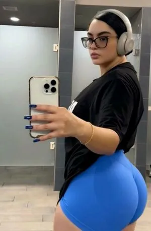 Sinfully Sweet OnlyFans Leaked Free Thumbnail Picture - #AXPdy3FGWR