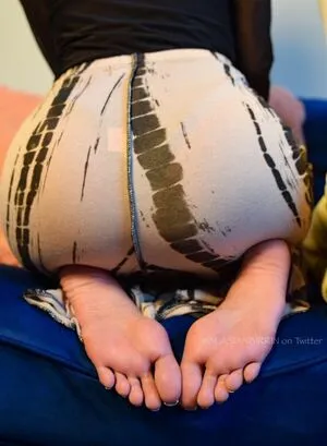 Sinister Simone OnlyFans Leaked Free Thumbnail Picture - #gcv6NEnY8U