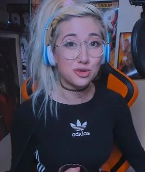 Sinneddonut OnlyFans Leaked Free Thumbnail Picture - #olxGHVaXPu