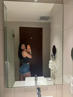 Siobe Lim OnlyFans Leaked Free Thumbnail Picture - #COD1fY4eqI