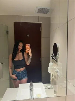 Siobe Lim OnlyFans Leaked Free Thumbnail Picture - #aITM5tDuYR