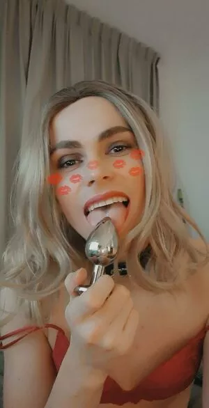 SissyStephaniex Profile Thumbnail