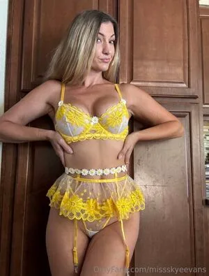 Skye Evans OnlyFans Leaked Free Thumbnail Picture - #gBwbbsyKCN