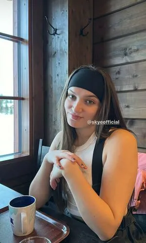Skye Upshall Thumbnail Picture