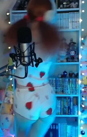Skymi Chan OnlyFans Leaked Free Thumbnail Picture - #C2ROGm1BUv