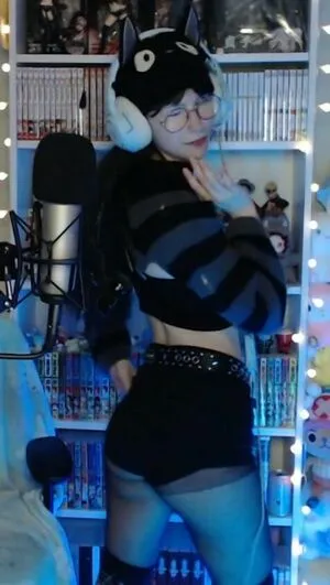 Skymi Chan OnlyFans Leaked Free Thumbnail Picture - #ymQlbJsK1t