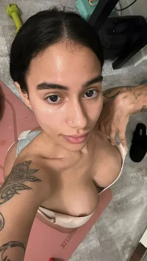 Skyvenusss Thumbnail Picture