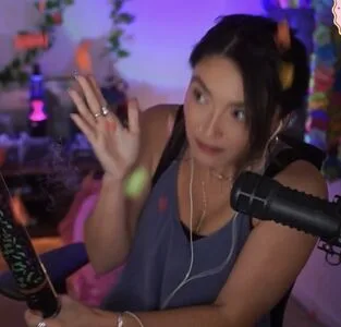 Skyytea OnlyFans Leaked Free Thumbnail Picture - #IWQtOYOOqZ