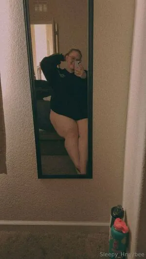 Sleepy Hneybee OnlyFans Leaked Free Thumbnail Picture - #J4Ytk0hdZ2