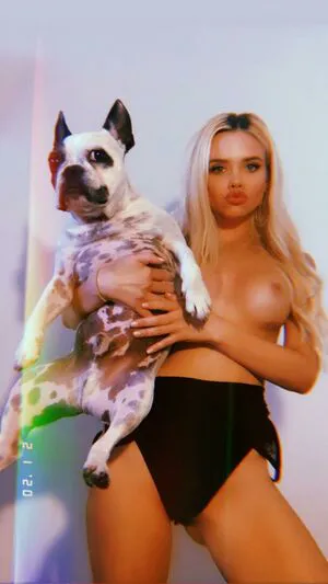 Sloaneubrown Thumbnail Picture