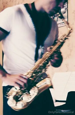 Slral Thumbnail Picture