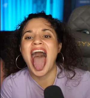 Smallcurlyfry OnlyFans Leaked Free Thumbnail Picture - #CnFMLob1Dq