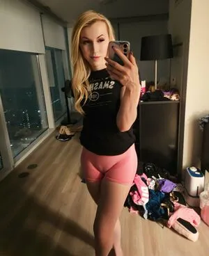 Smashley Thumbnail Picture