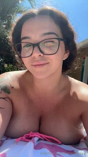 Smileyness OnlyFans Leaked Free Thumbnail Picture - #mq520wZFai