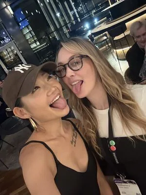 Smixity OnlyFans Leaked Free Thumbnail Picture - #PRPic9MiaO