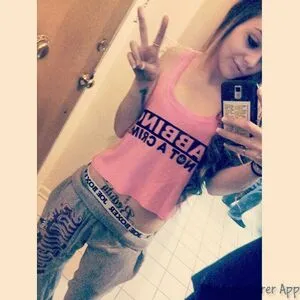 Smoking Babee Thumbnail Picture
