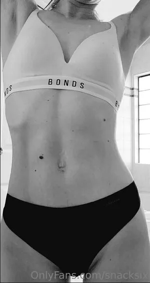 Snacksixfree OnlyFans Leaked Free Thumbnail Picture - #ELgPzFfMe0