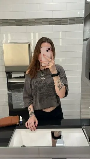 Snackthatsmilesback OnlyFans Leaked Free Thumbnail Picture - #aIlQULpiqd