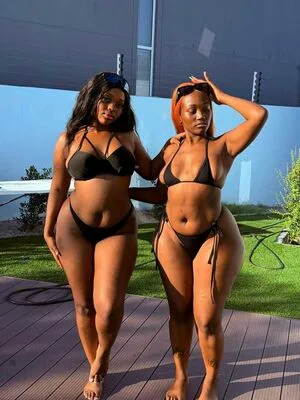 Snettydlamini OnlyFans Leaked Free Thumbnail Picture - #4gsNfSRI6a