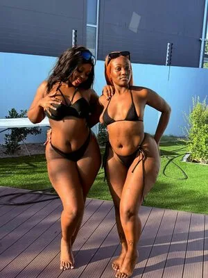 Snettydlamini OnlyFans Leaked Free Thumbnail Picture - #iWowAzAap5