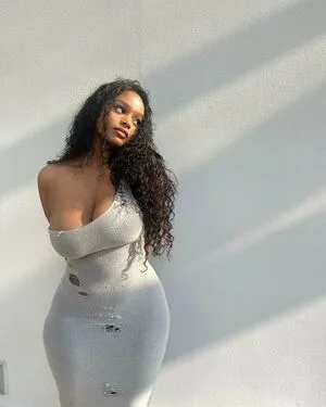 Snixbrix OnlyFans Leaked Free Thumbnail Picture - #YvgobM1VEE