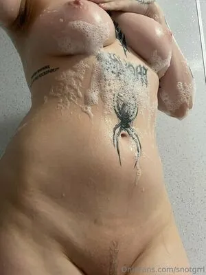 Snotgrrl Thumbnail Picture