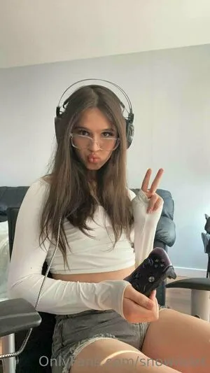 Snowiislxt OnlyFans Leaked Free Thumbnail Picture - #AvYPkLOj5X