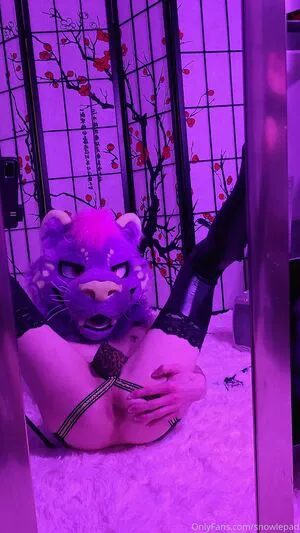 Snowlepad OnlyFans Leaked Free Thumbnail Picture - #2CIwUOSORv