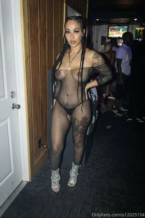 Snowthadon OnlyFans Leaked Free Thumbnail Picture - #jwZ3C40x7Z