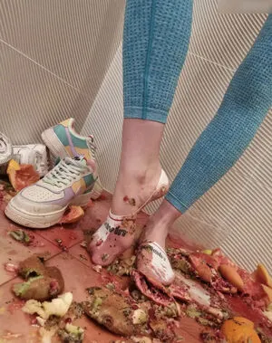 Socksqueenforyou Thumbnail Picture