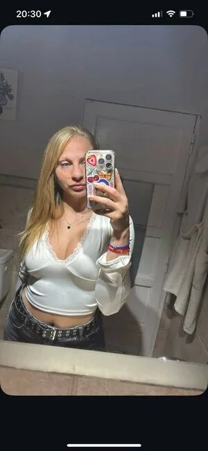 Sofa Benedetti OnlyFans Leaked Free Thumbnail Picture - #PqUyq06fed