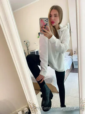 Sofa Ukr OnlyFans Leaked Free Thumbnail Picture - #mHVLt7NCK7