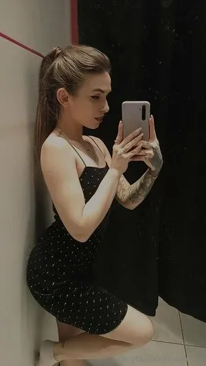 Soffi Fire OnlyFans Leaked Free Thumbnail Picture - #9w5YB4KGrQ
