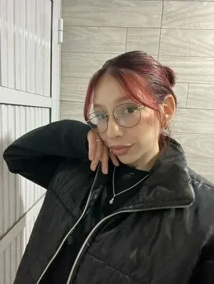 Sofia Aimara Thumbnail Picture