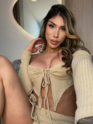 Sofia Arango OnlyFans Leaked Free Thumbnail Picture - #ctWRDENaUi