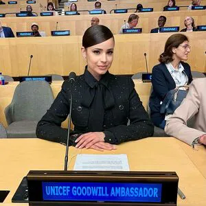 Sofia Carson OnlyFans Leaked Free Thumbnail Picture - #ZCscolYU81