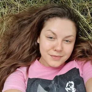 Sofia Curly Thumbnail Picture