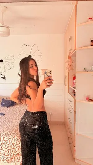 Sofia Fernandes Thumbnail Picture