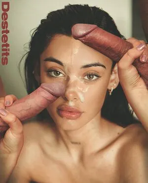 Sofia Fernandez Thumbnail Picture