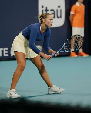 Sofia Kenin OnlyFans Leaked Free Thumbnail Picture - #44Vymlyfar