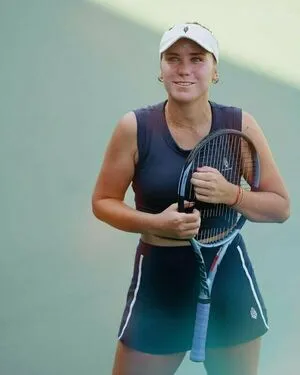 Sofia Kenin OnlyFans Leaked Free Thumbnail Picture - #HnnMaetB0n