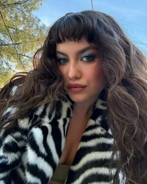Sofia Reyes OnlyFans Leaked Free Thumbnail Picture - #1muEHKM8Qf