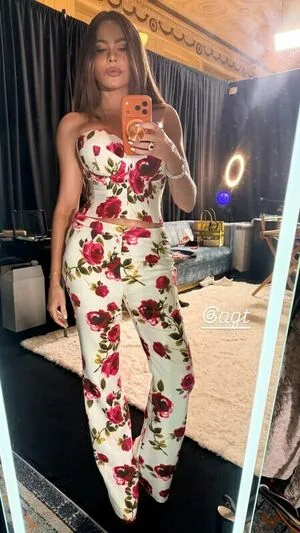 Sofia Vergara OnlyFans Leaked Free Thumbnail Picture - #Y5ZsK7kpza