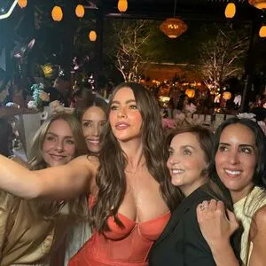 Sofia Vergara OnlyFans Leaked Free Thumbnail Picture - #ZF5f2G4c5b