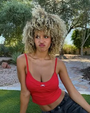 Sofia Wylie OnlyFans Leaked Free Thumbnail Picture - #JNGvZXEMQS