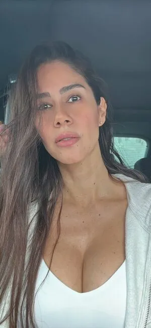 Sofia Yunes Thumbnail Picture